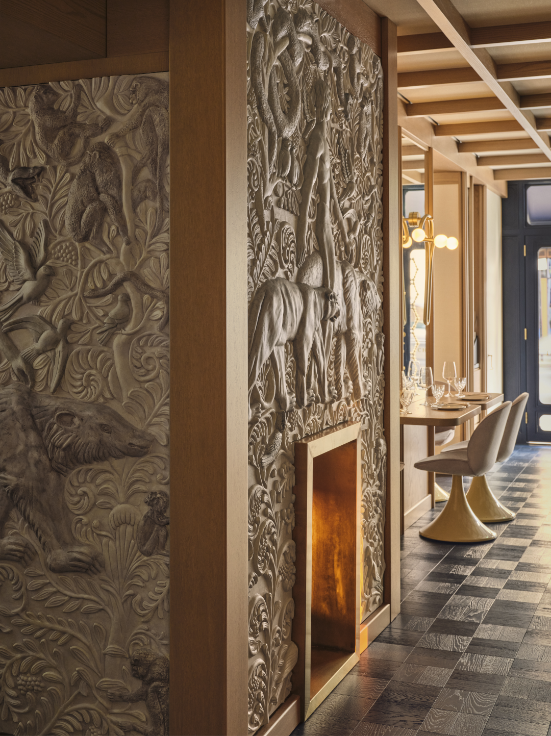 Chintemani restaurant interior